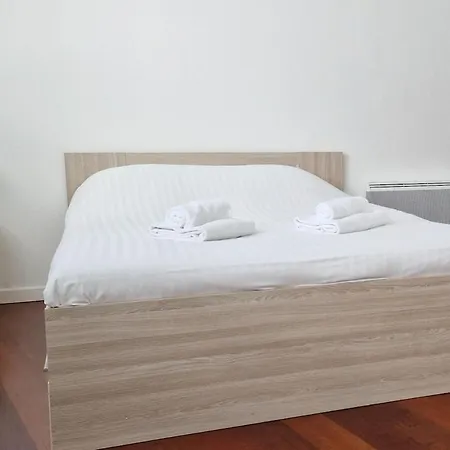 Ferienhaus Grande Maison Proche Centre - 6 *